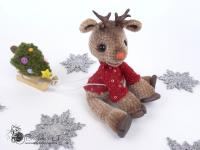 Christmas deer crocheted 16.jpg