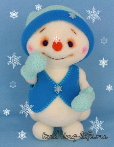 Вязаная игрушка снеговик Куземка